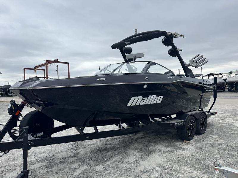 2025 Malibu Wakesetter 22 MXZ
