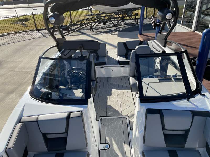 Boat Image 41