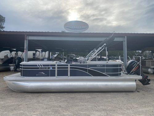 2022 Bennington 22 SXSR