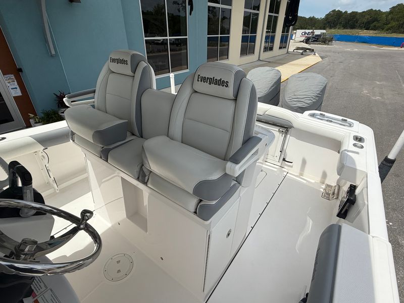 Boat Image 13
