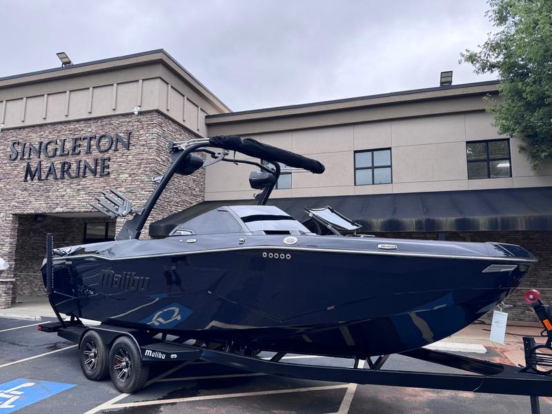 2025 Malibu Wakesetter 25 LSV