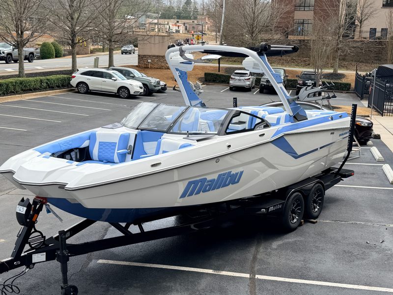 2026 Malibu Wakesetter 24 MXZ