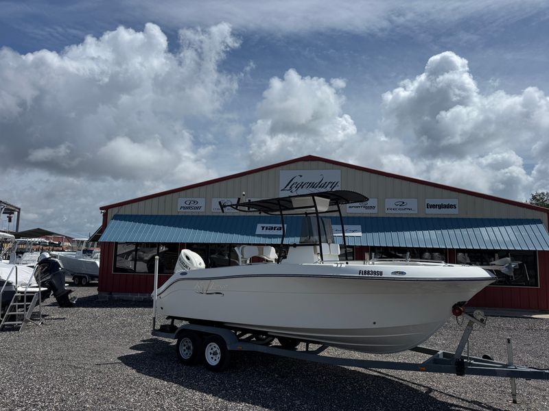2019 Key Largo 2300 CC