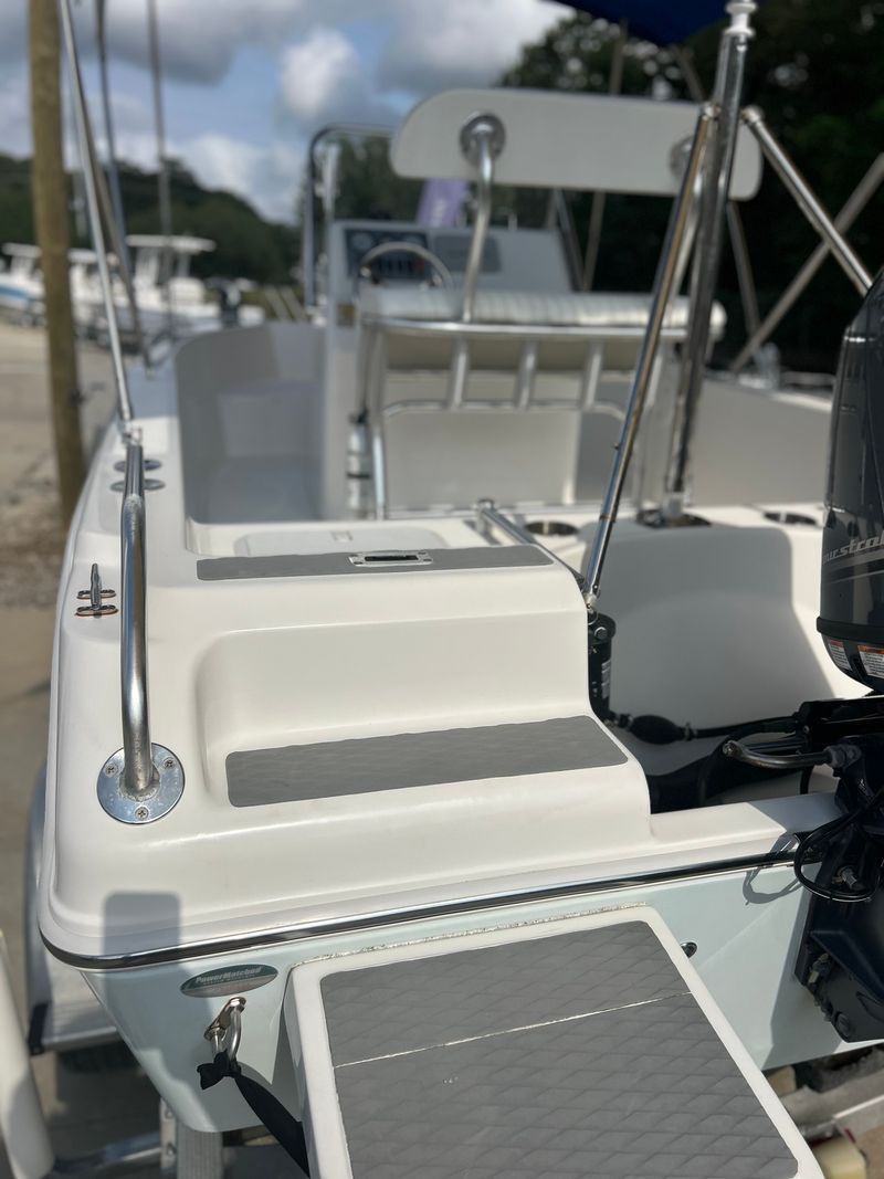 Boat Image 10