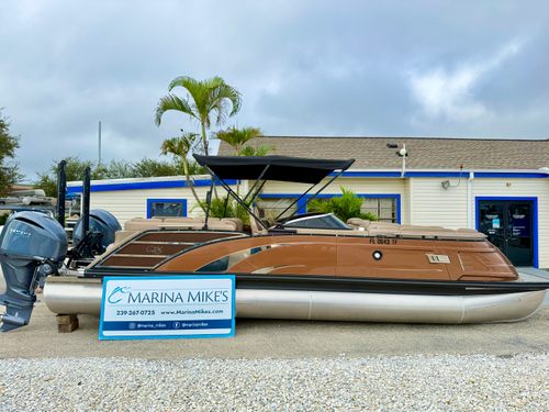 2022 Bennington 27 QXFBWAX2