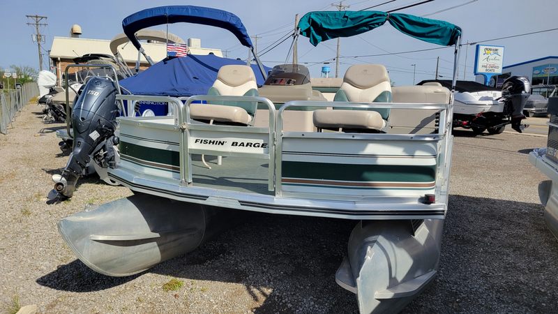 2000 Sun Tracker Fishin Barge 21