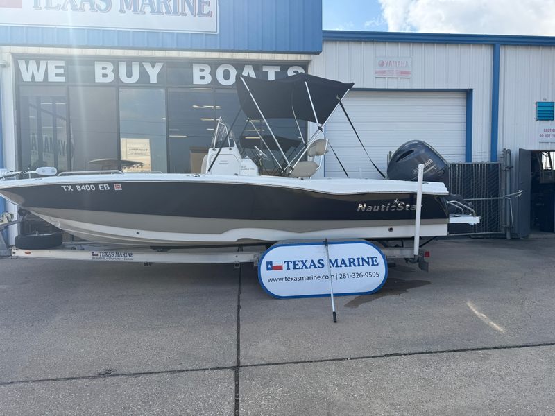 2018 Nauticstar 231 Coastal