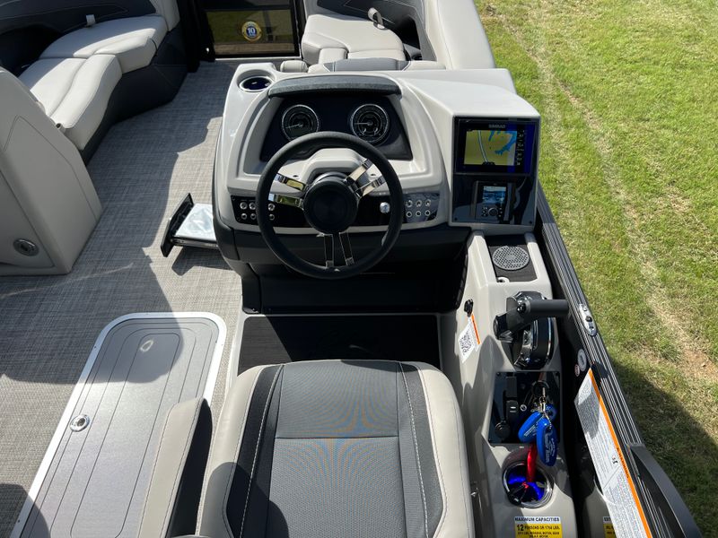 Boat Image 16
