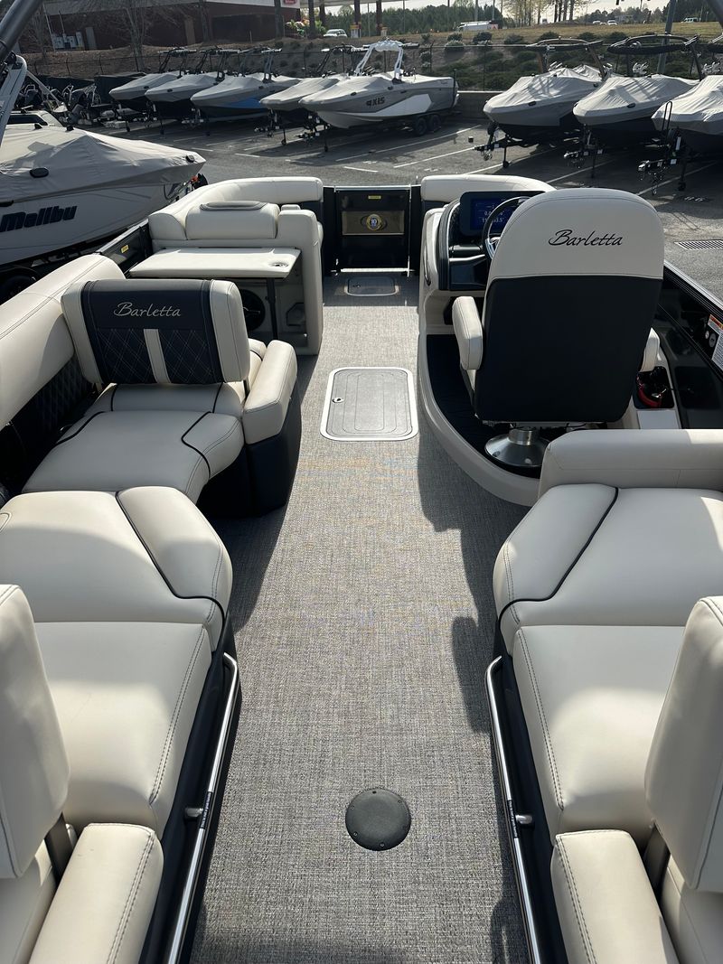 Boat Image 8