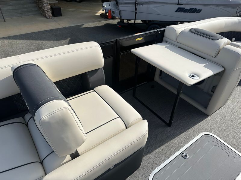 Boat Image 15