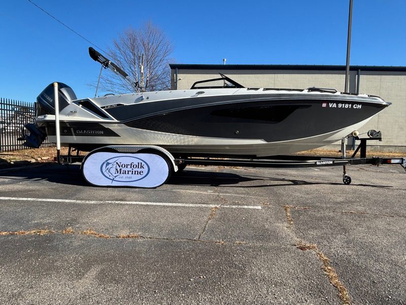 2020 Glastron 240 GTD