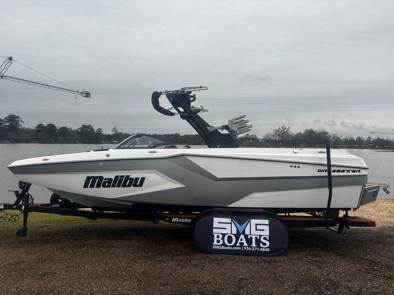 2025 Malibu Wakesetter 24 MXZ